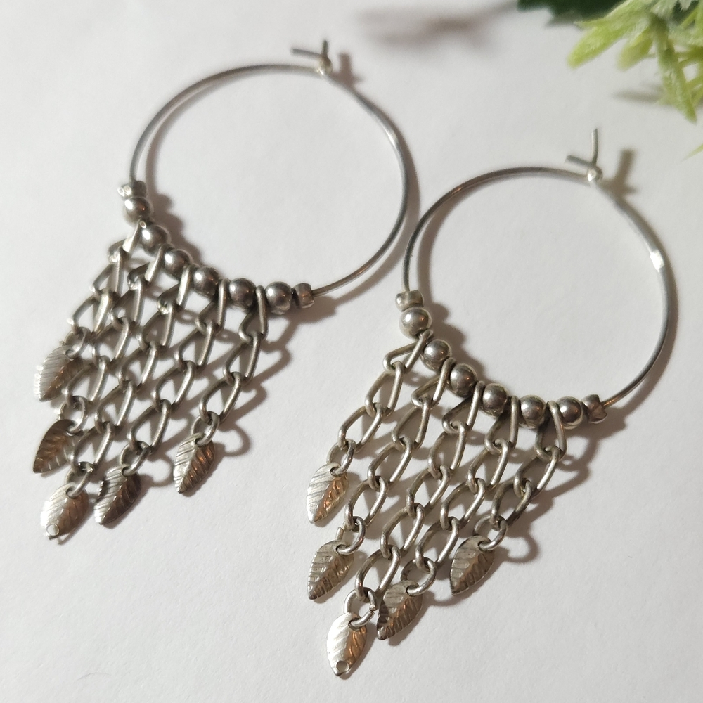 Vintage Handmade Silver Tone Leaf & Chain Hoop Dangle Earrings - Picture 7 of 8